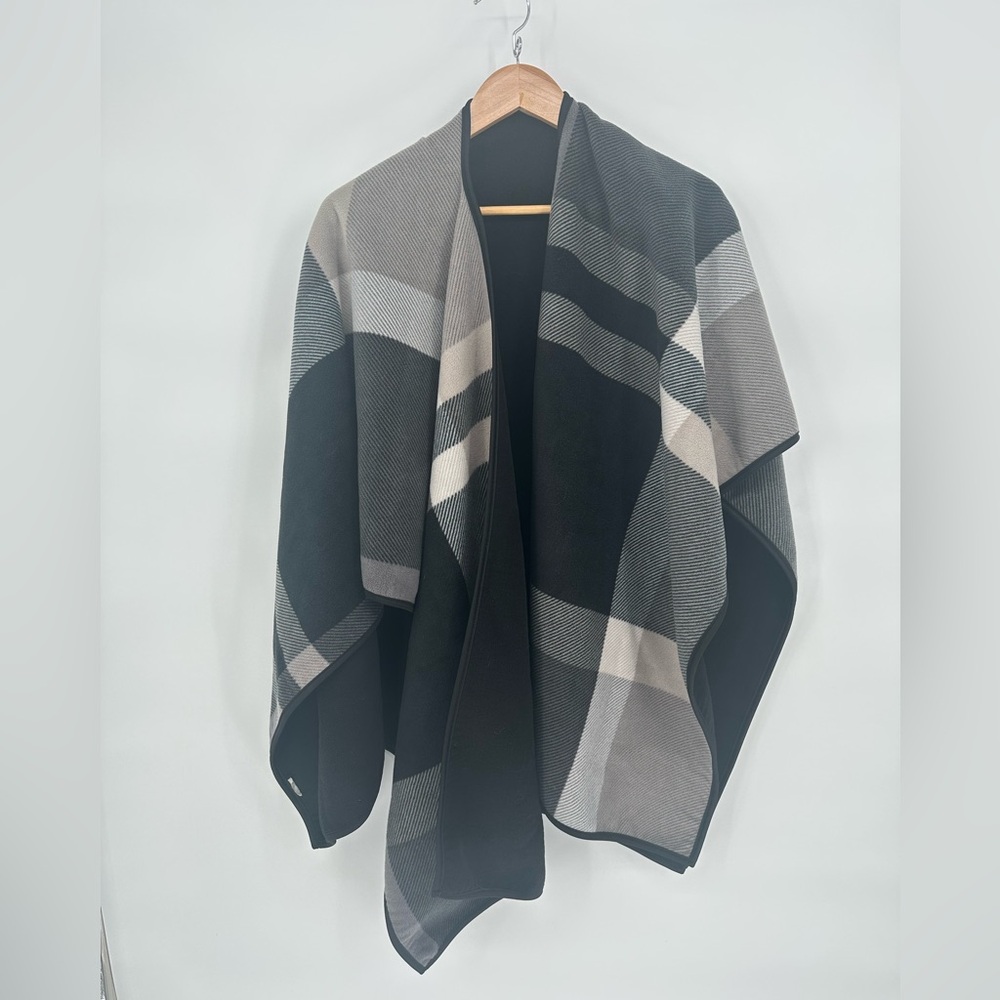 Plaid Black and Gray Women's Cape Poncho One Size Winter Holiday Casual Cozy